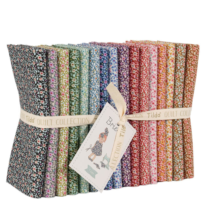 Tilda Brie Basics Fat Quarter Bundle - 16 Fabrics