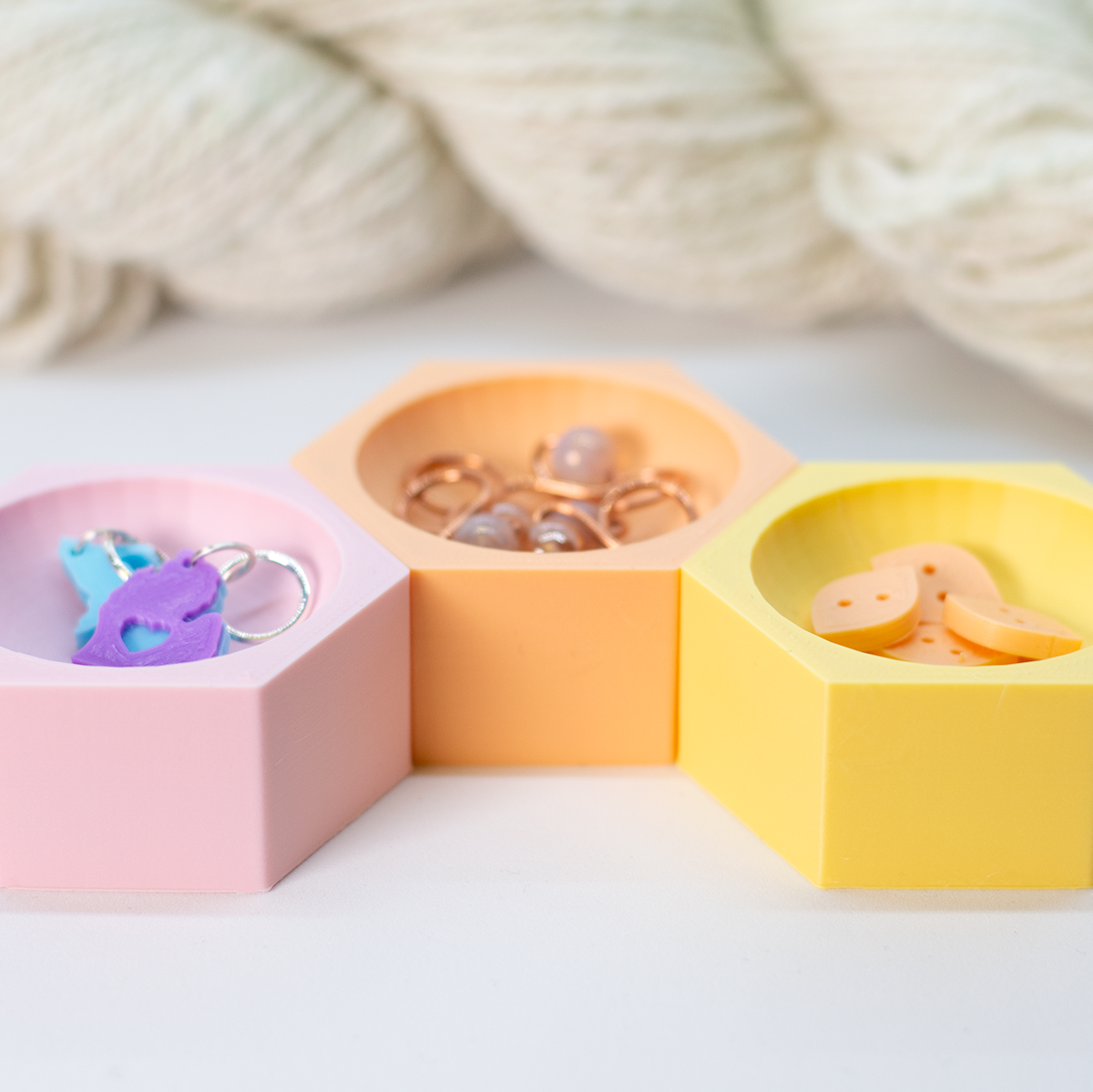 Magnetic Hexagon Notons Dishes
